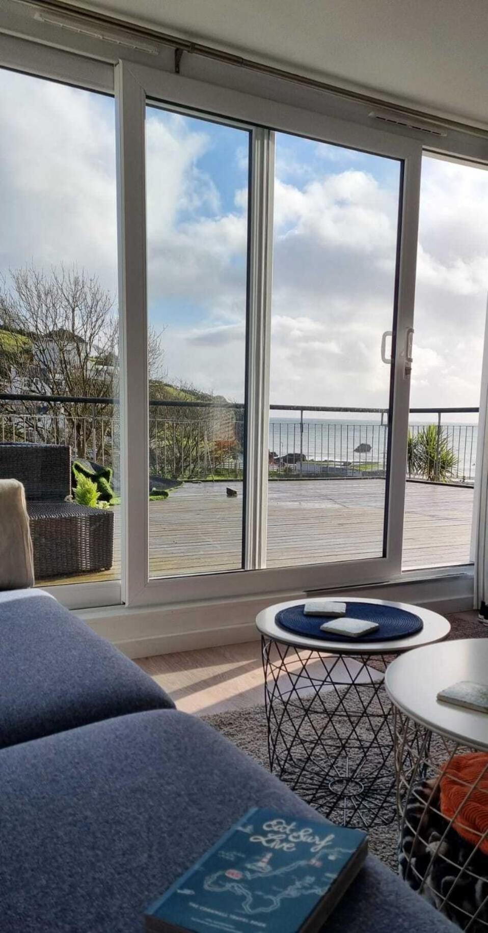 May View - Luxury Sea View Apartment - Millendreath, לו מראה חיצוני תמונה